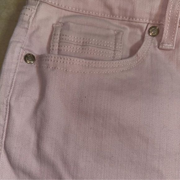 Women's Bandolinoblu Jean Shorts size 16 P  Pink Relaxed Belted Mandie Style - Picture 5 of 6